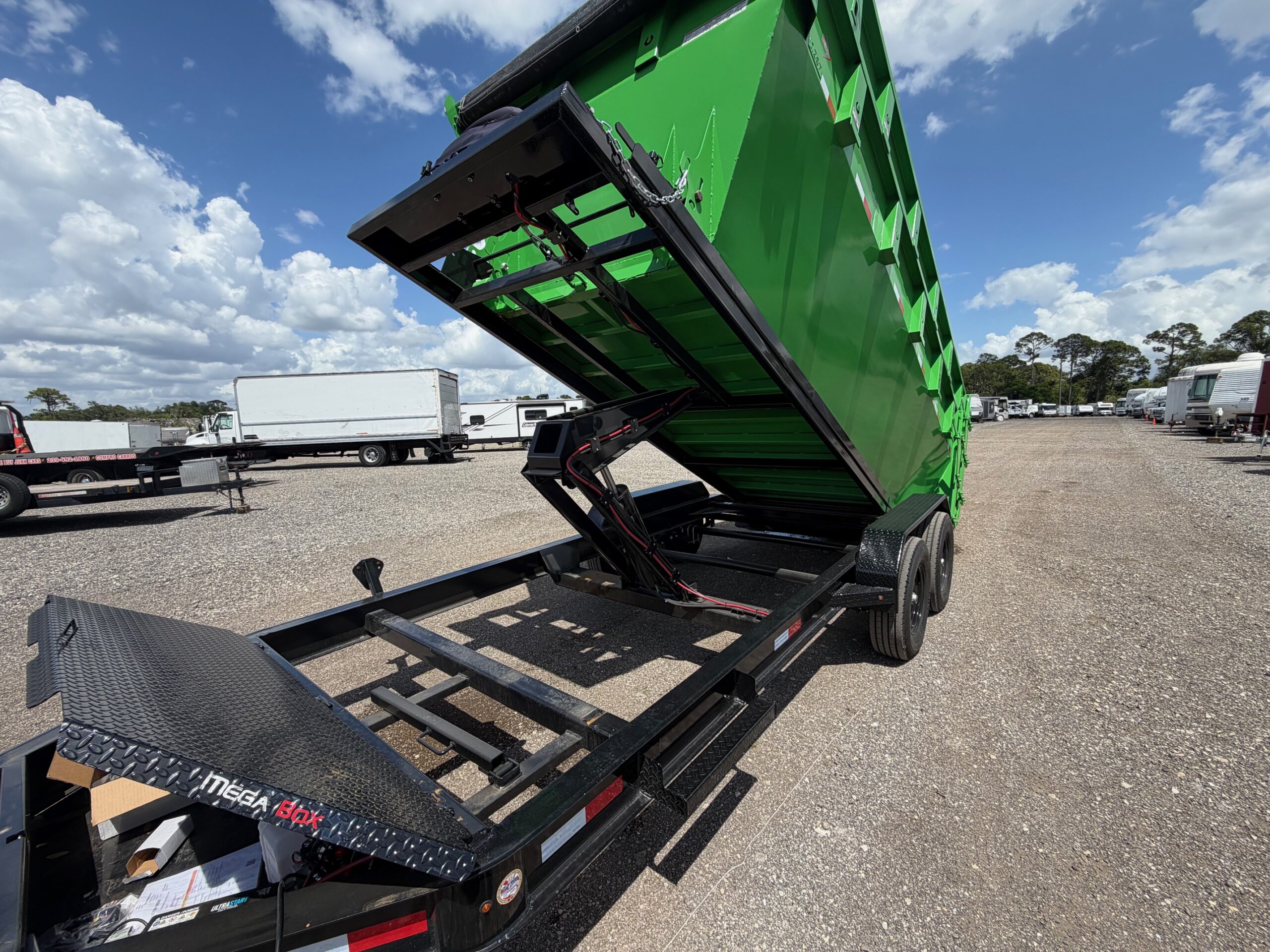 Equipment rental yard delivery and dealer transport in Fort Myers — Black Wing Global Logistics