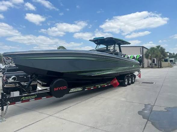 Yacht and boat transport services in Cape Coral, FL — Black Wing Global Logistics