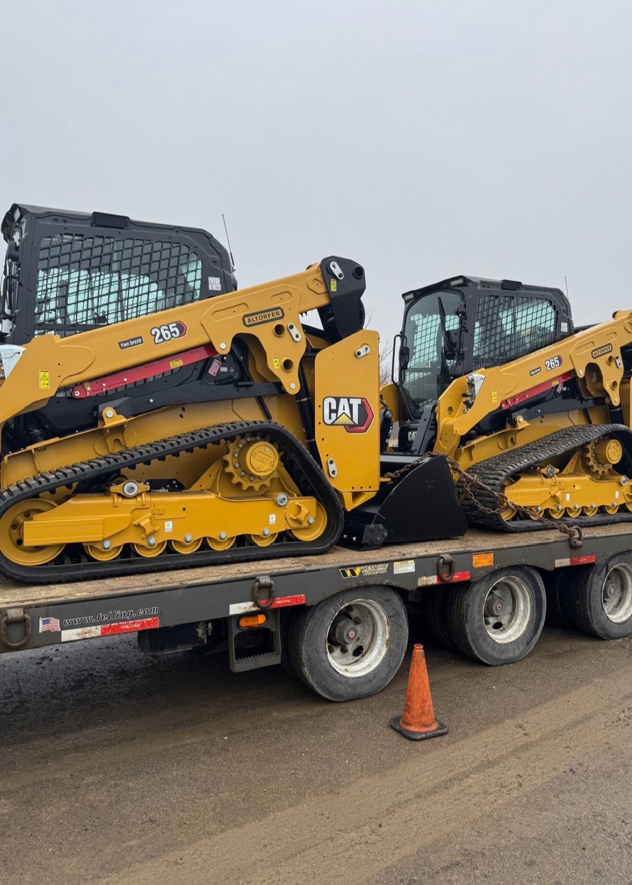 Heavy equipment hauling services in Fort Myers, FL — Black Wing Global Logistics