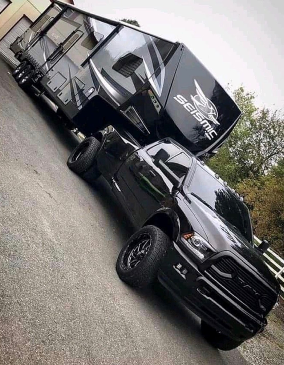 Trailer transport and RV relocation in Cape Coral, FL — Black Wing Global Logistics