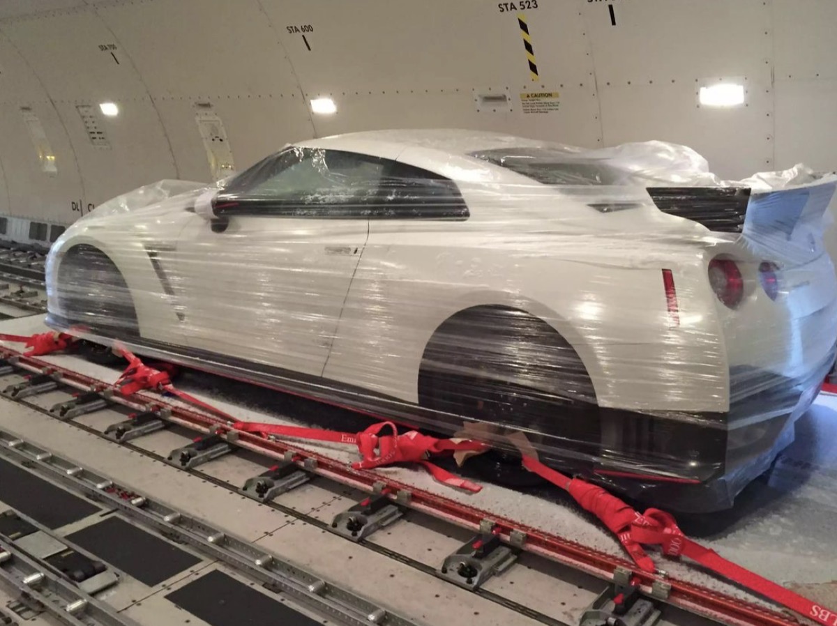 Exotic car shipping for collectors — Ferrari, Lamborghini, and supercar transport by Black Wing Global Logistics